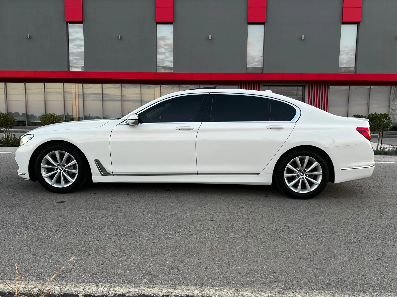 BMW 740 LONG* ОБСЛУЖЕН* Harman* B58 - изображение 4