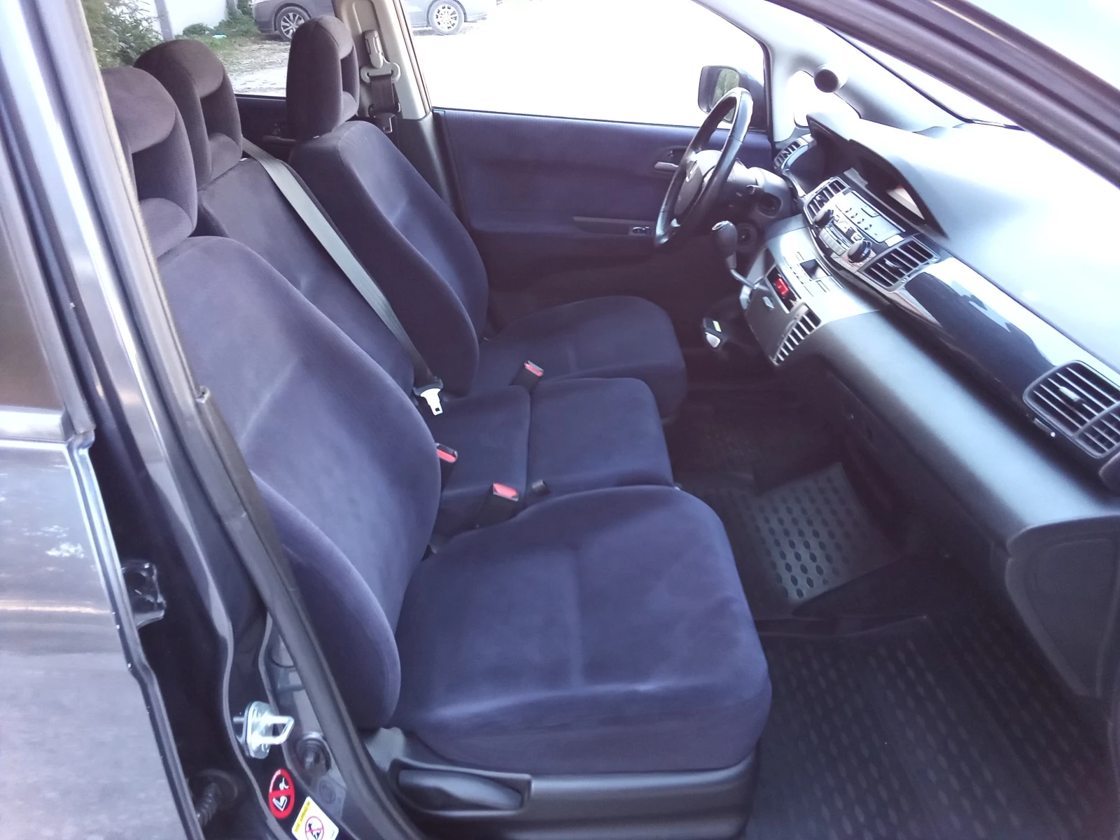 Honda Fr-v 2.2CTDI-140kc. 6места | Mobile.bg — изображение 11