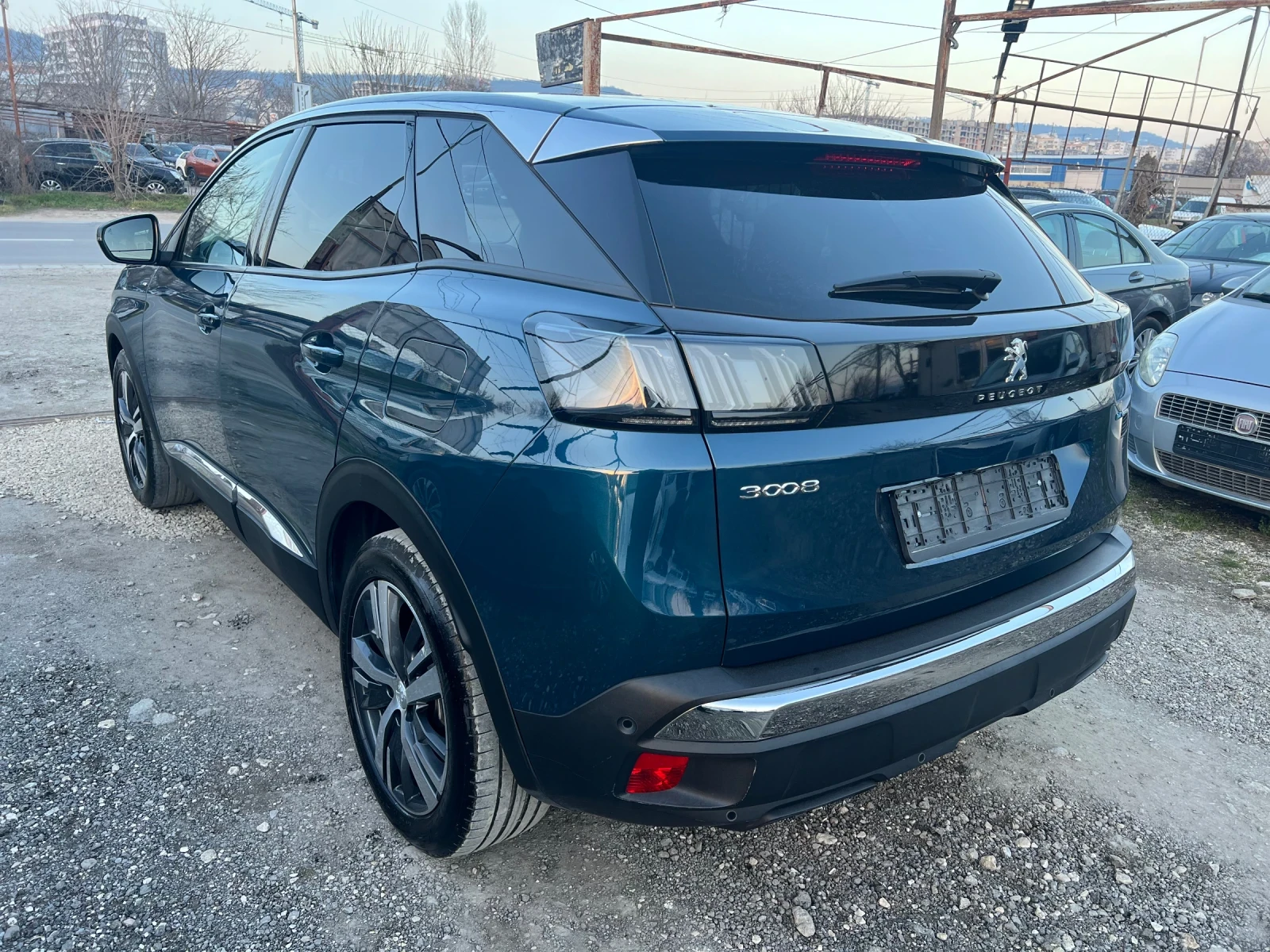Peugeot 3008 1.6 THP PLUG IN HYBRID/ALLURE/ НЕРАЗЛИЧИМ ОТ НОВ, снимка 5 - Автомобили и джипове - 53762835