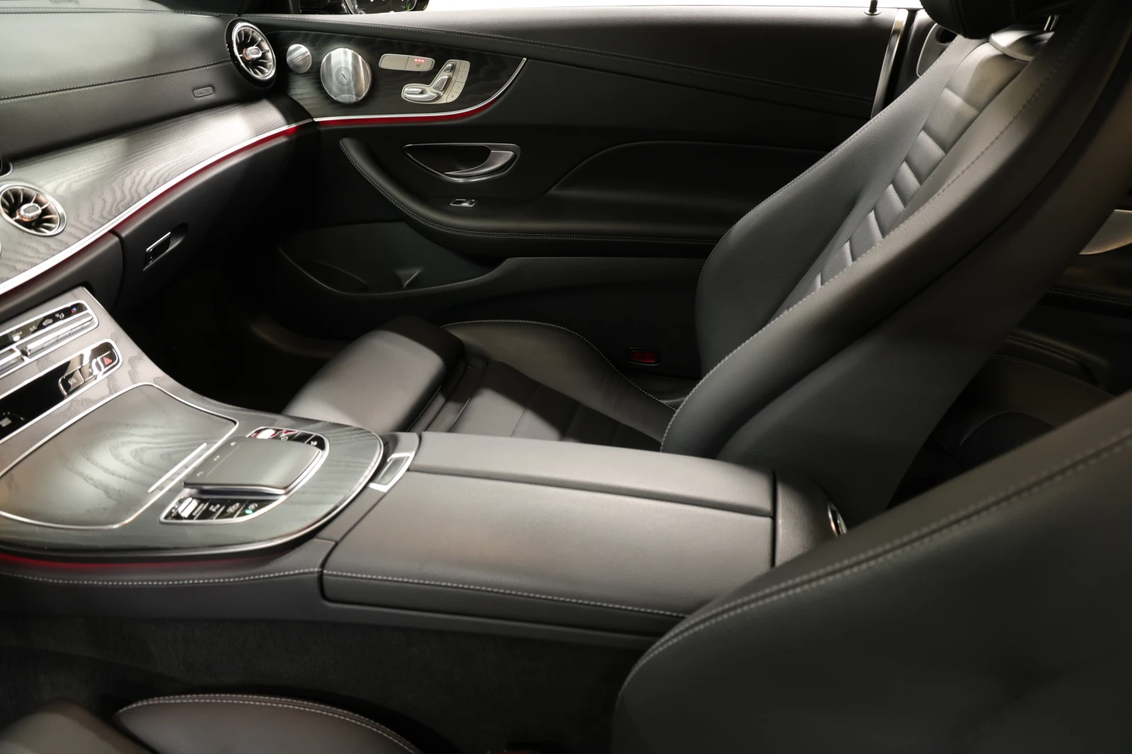 Mercedes-Benz E 450 Coupe 4MATIC AMG Line | Mobile.bg � ����������� 8