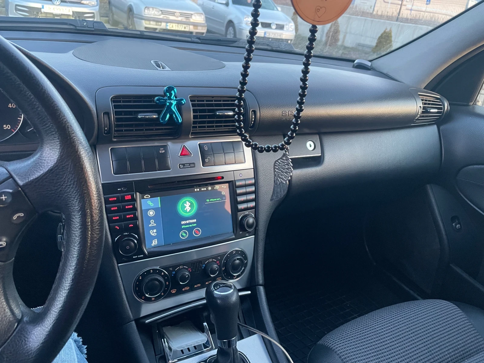 Mercedes-Benz 220, снимка 2 - Автомобили и джипове - 53867176