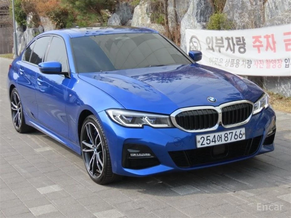 BMW 330 * xDrive* M-Sport* КОЖА* ПОДГРЕВ* ШИБИДАХ* , снимка 2 - Автомобили и джипове - 53911396