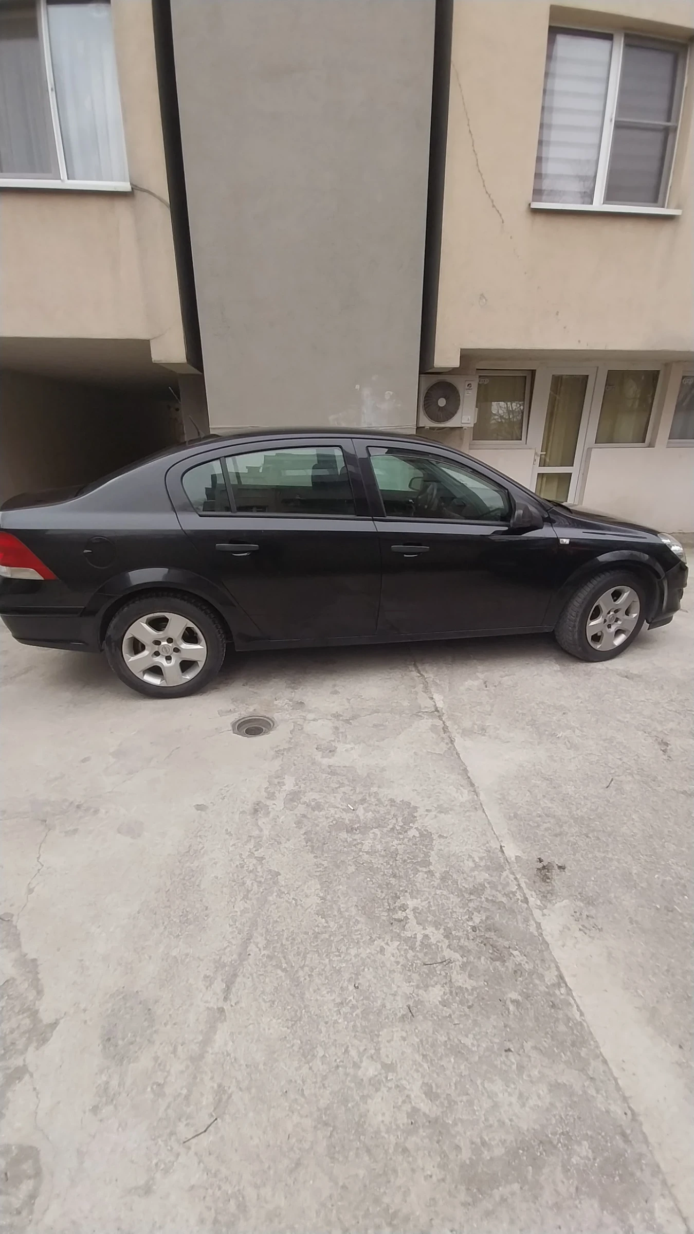 Opel Astra, снимка 2 - Автомобили и джипове - 54311898
