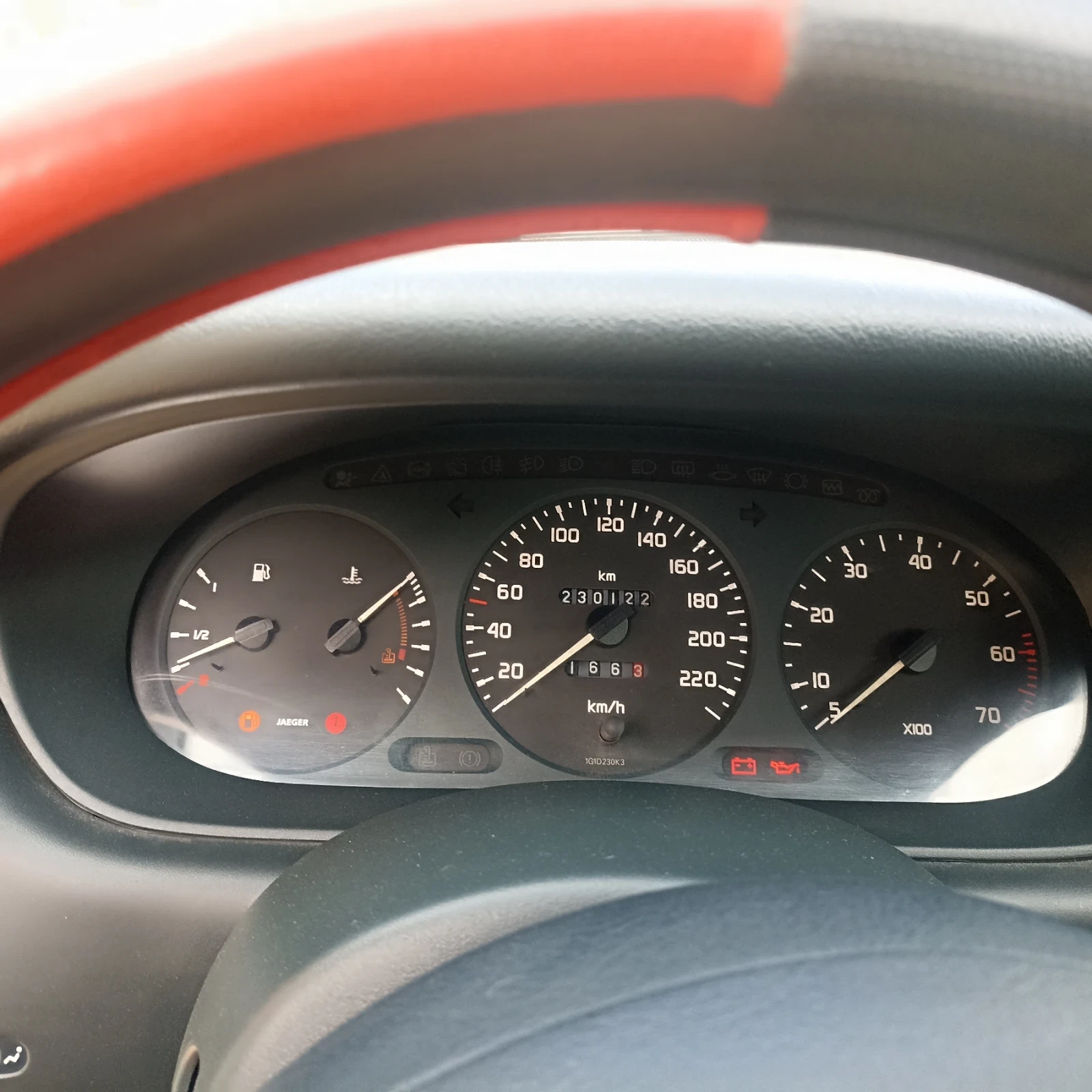 Renault Megane, снимка 15 - Автомобили и джипове - 54298393