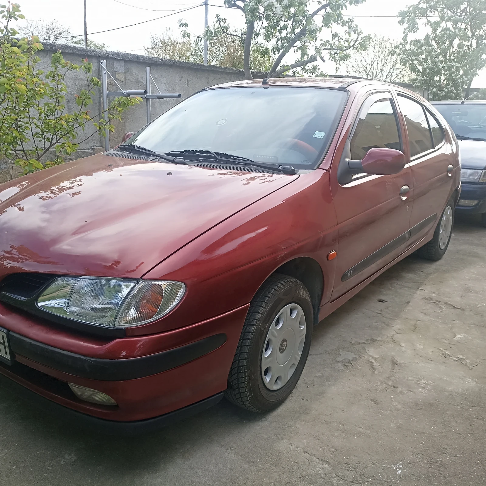 Renault Megane, снимка 2 - Автомобили и джипове - 54298393