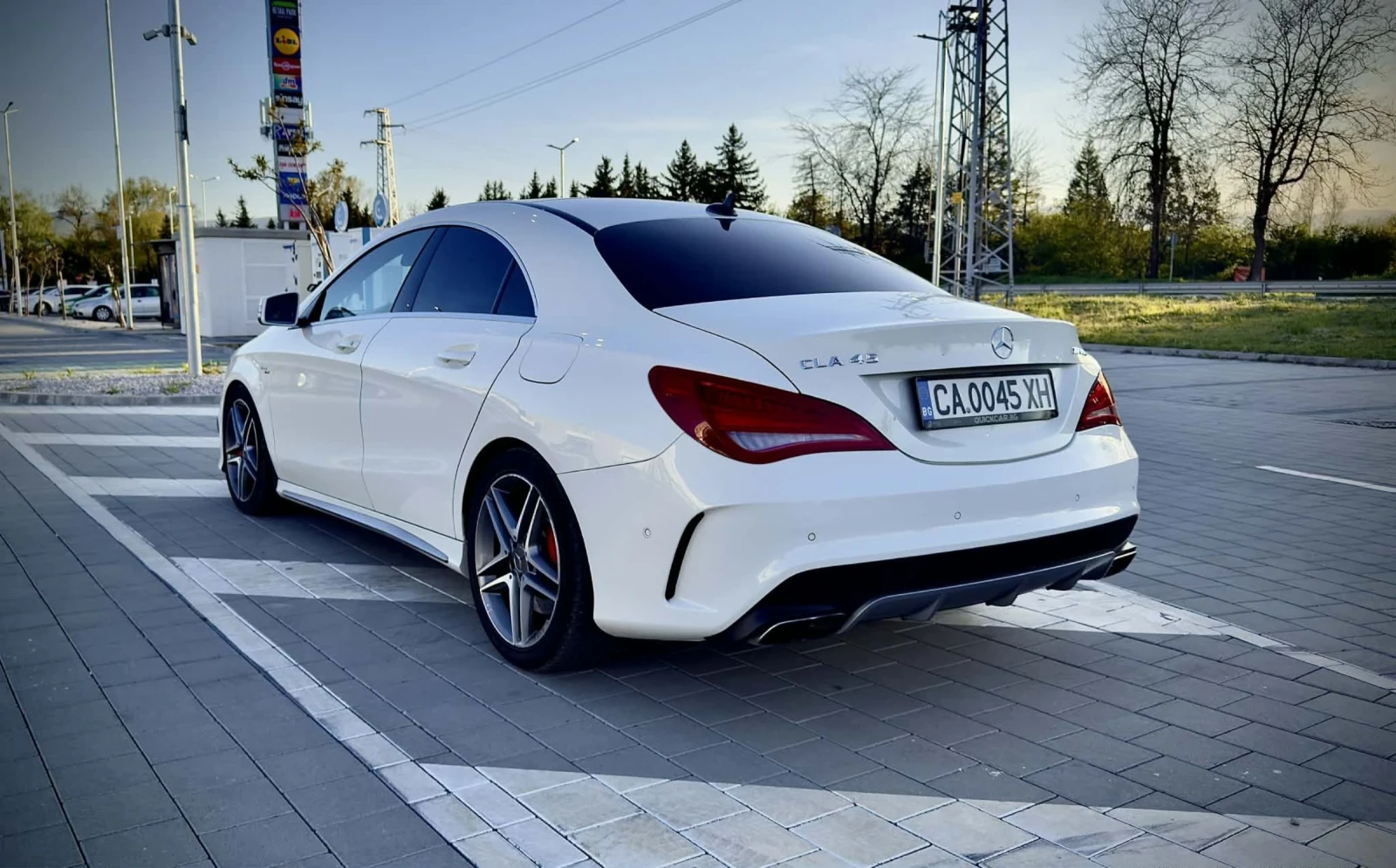 Mercedes-Benz CLA 45 AMG CLA 45 AMG, снимка 4 - Автомобили и джипове - 54336218