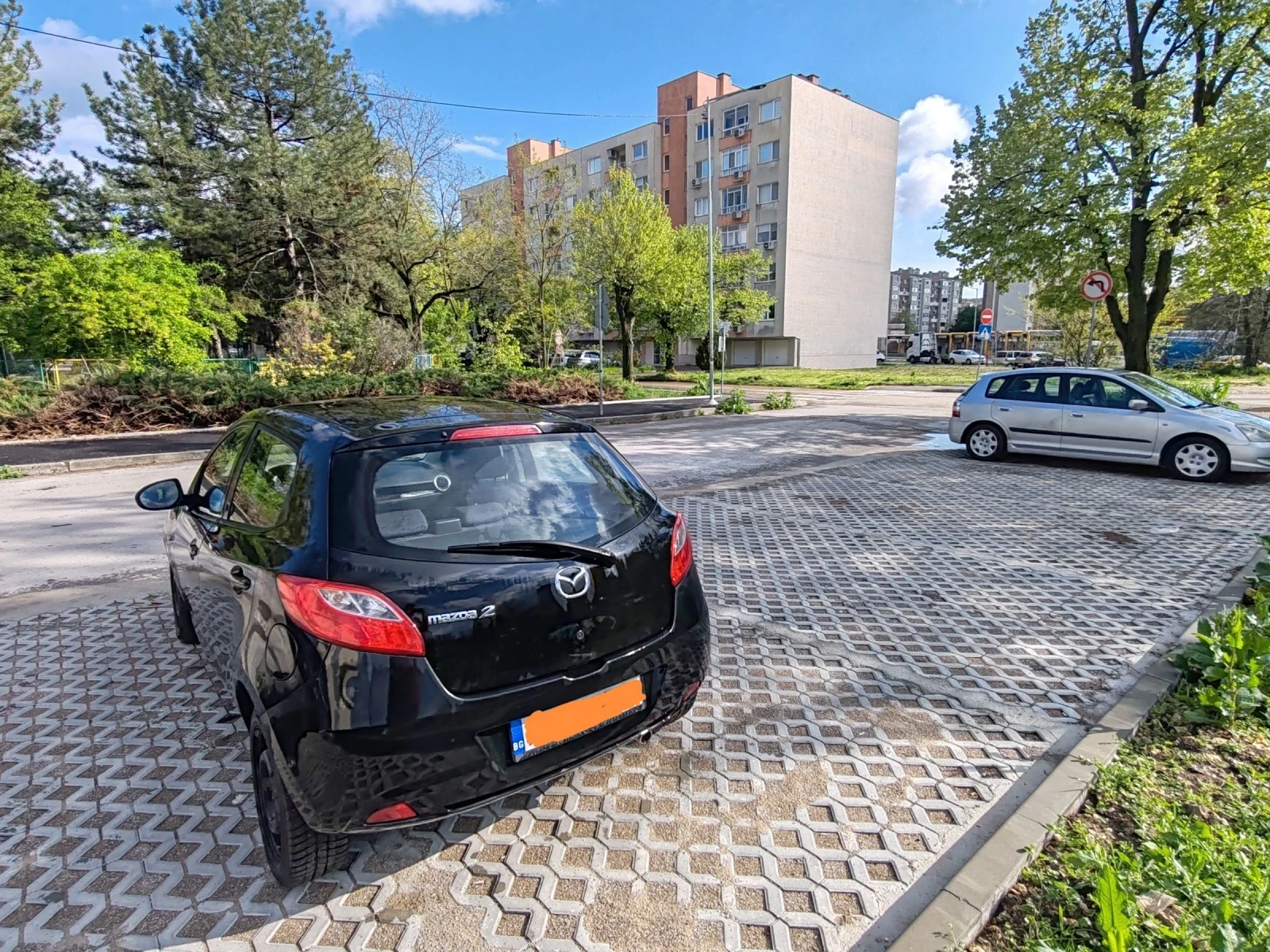 Mazda 2, снимка 4 - Автомобили и джипове - 54390923