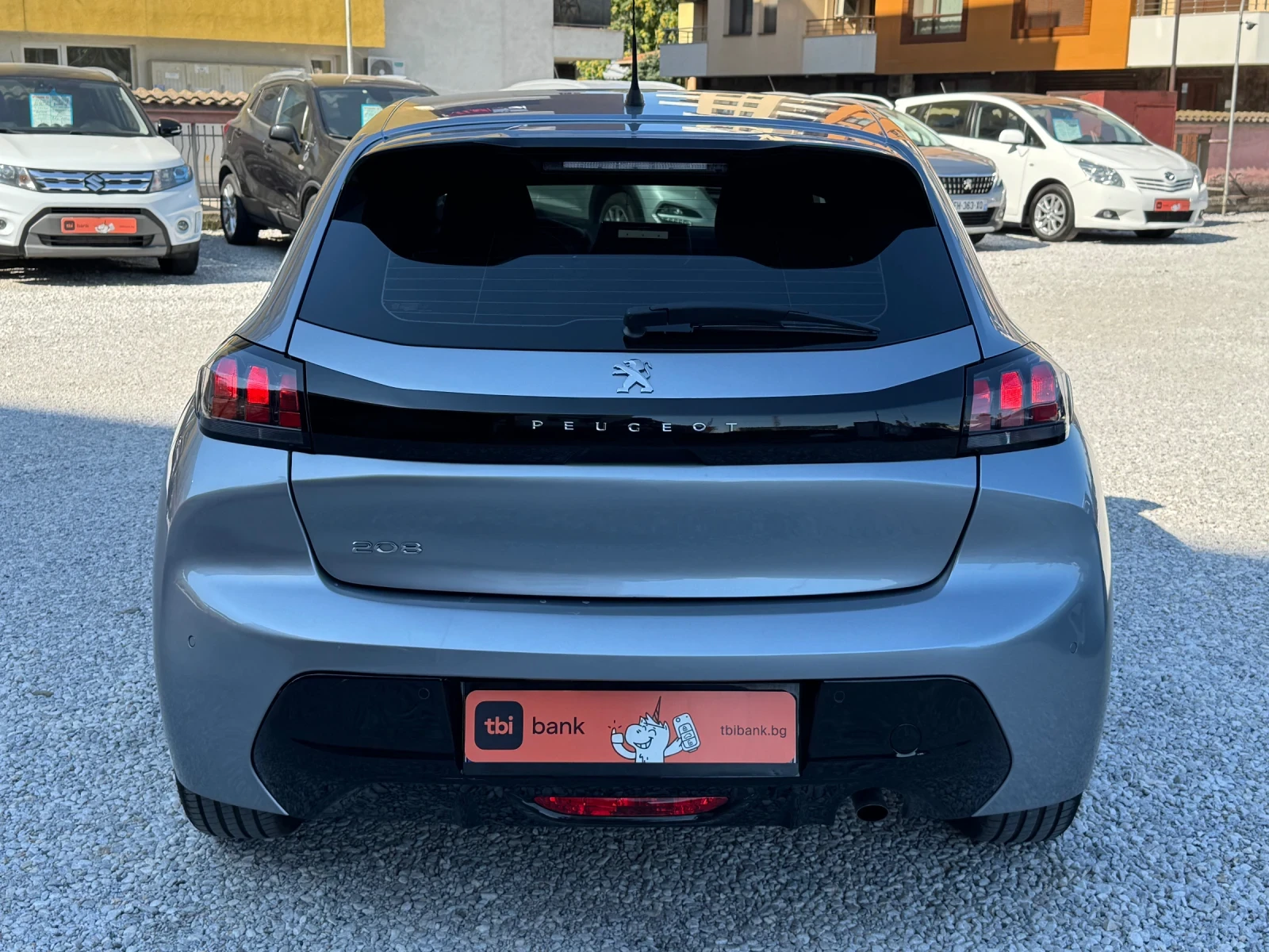 Peugeot 208 1, 2i* * ALLURE* AUTOMATIC* РЕГИСТРИРАНА, снимка 8 - Автомобили и джипове - 54462681