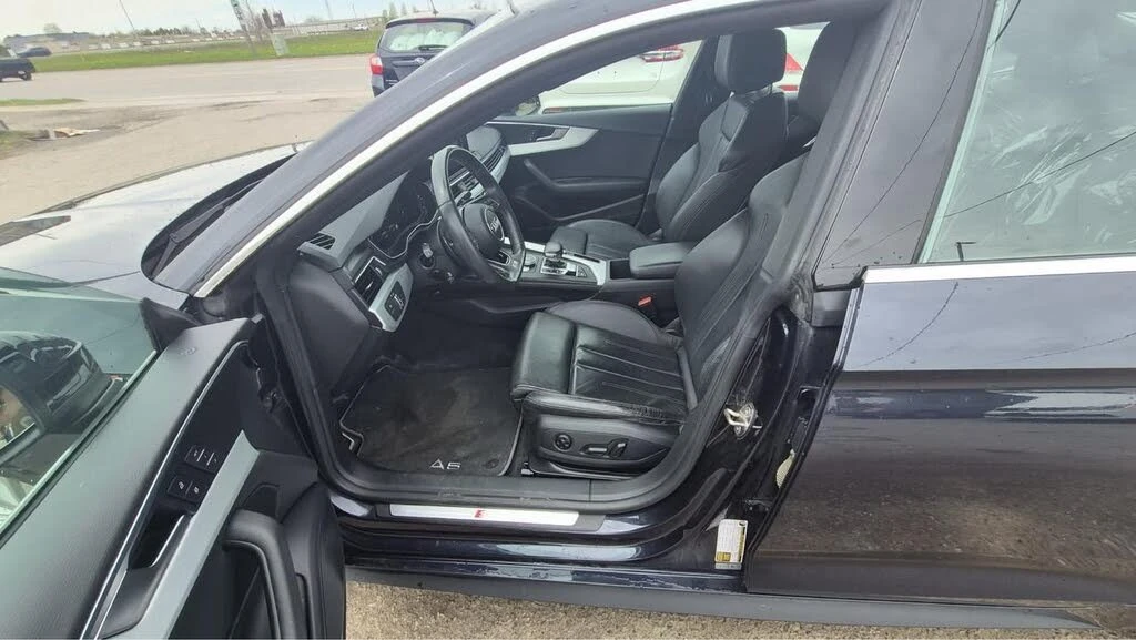 Audi A5 TFSI * quattro* АвтоКредит* (ЦЕНА ДО БГ), снимка 14 - Автомобили и джипове - 54556545