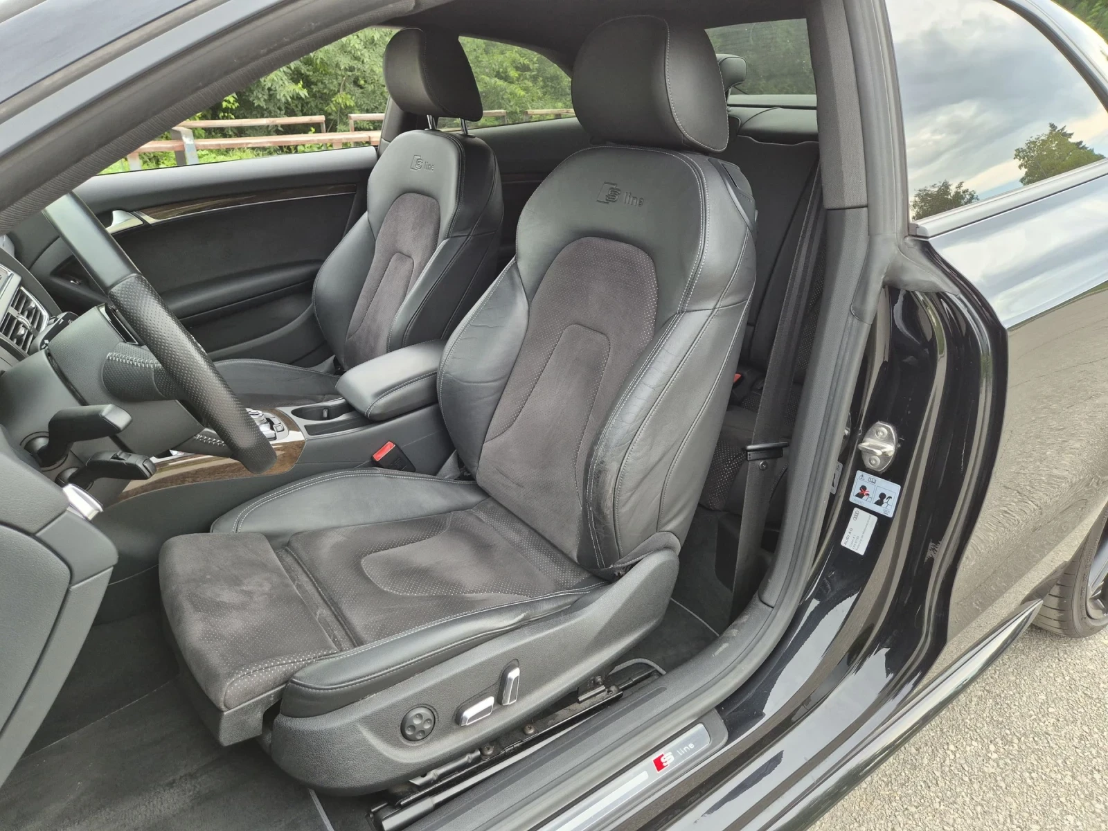 Audi A5 3.0TDI Face 3xS Line Distr Камера Keyless  Печка  , снимка 10 - Автомобили и джипове - 54788833