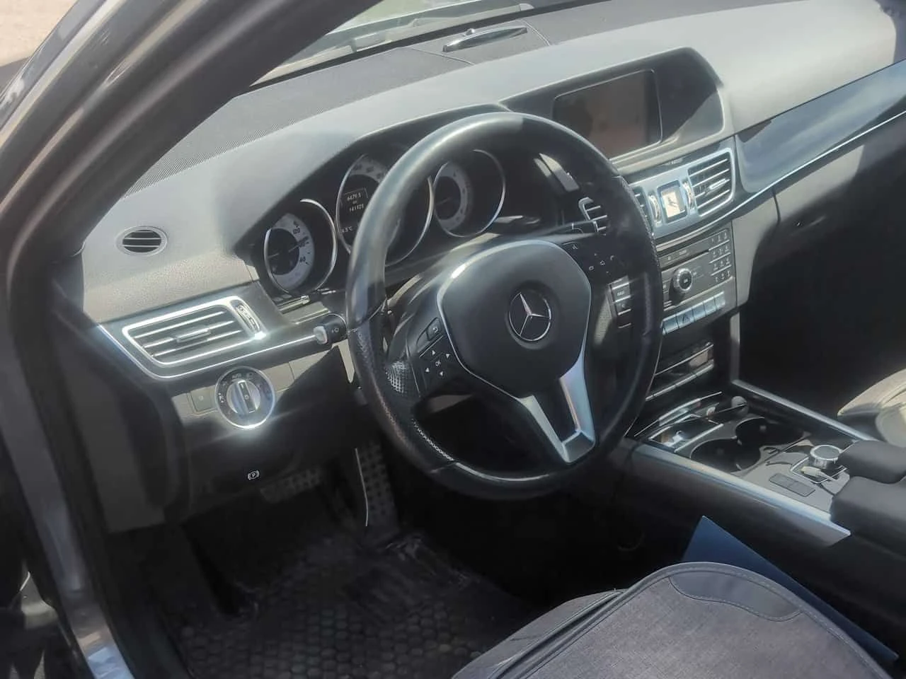 Mercedes-Benz E 250 * BlueTEC * CARFAX * ЦЕНА ДО БГ, снимка 6 - Автомобили и джипове - 55071105
