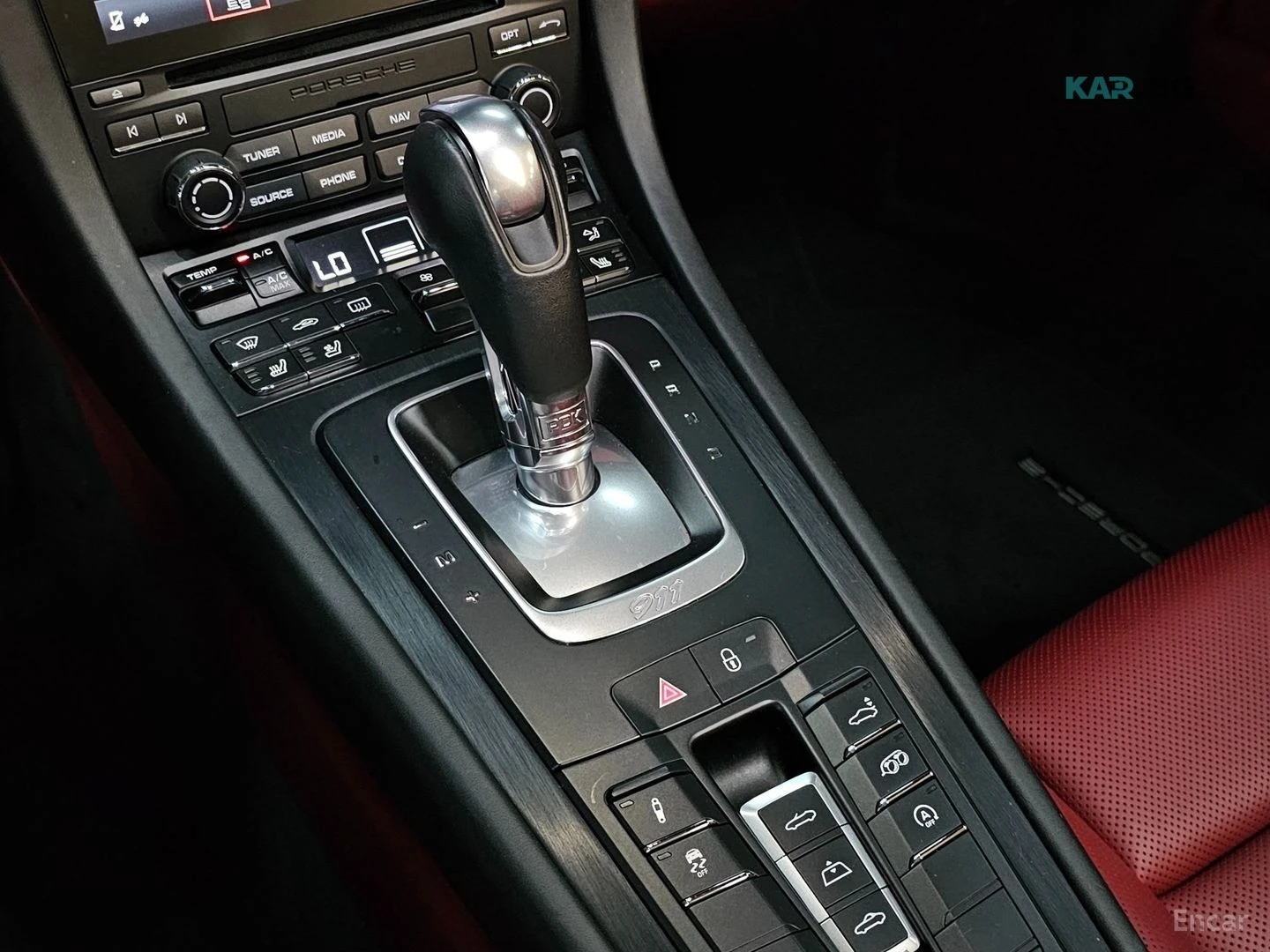 Porsche 911 CARRERA 4 GTS 991* PDK* BOSE* ОБДУХВАНЕ* 360 CAM, снимка 17 - Автомобили и джипове - 55166575