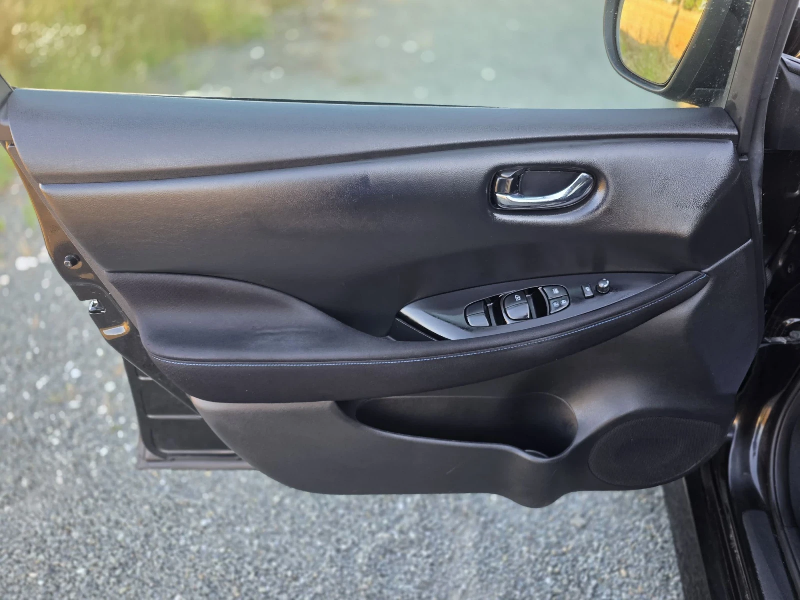 Nissan Leaf  Електрически , снимка 16 - Автомобили и джипове - 55287340