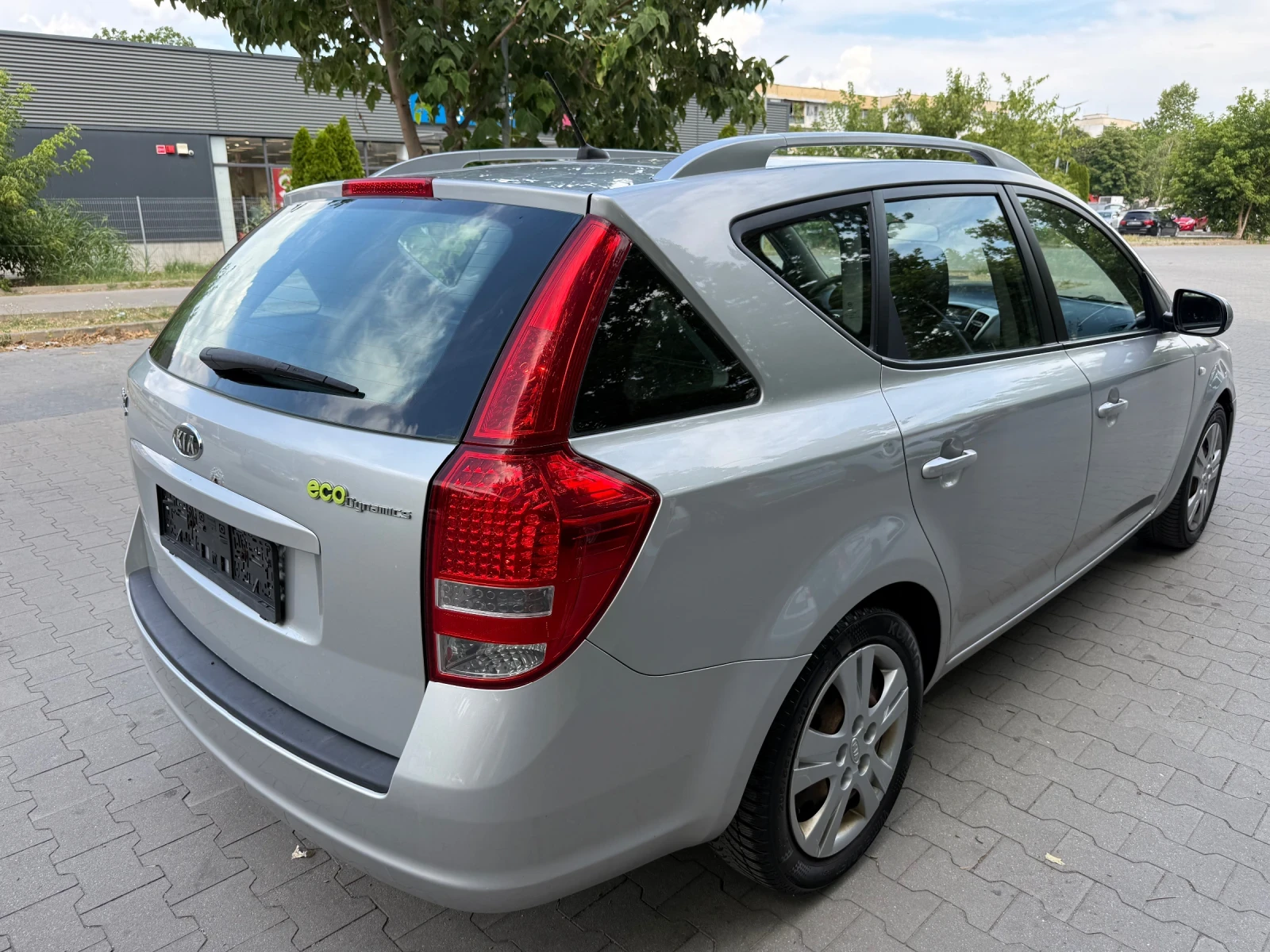 Kia Ceed 1.4 ECO DYNAMICS, снимка 5 - Автомобили и джипове - 55428772