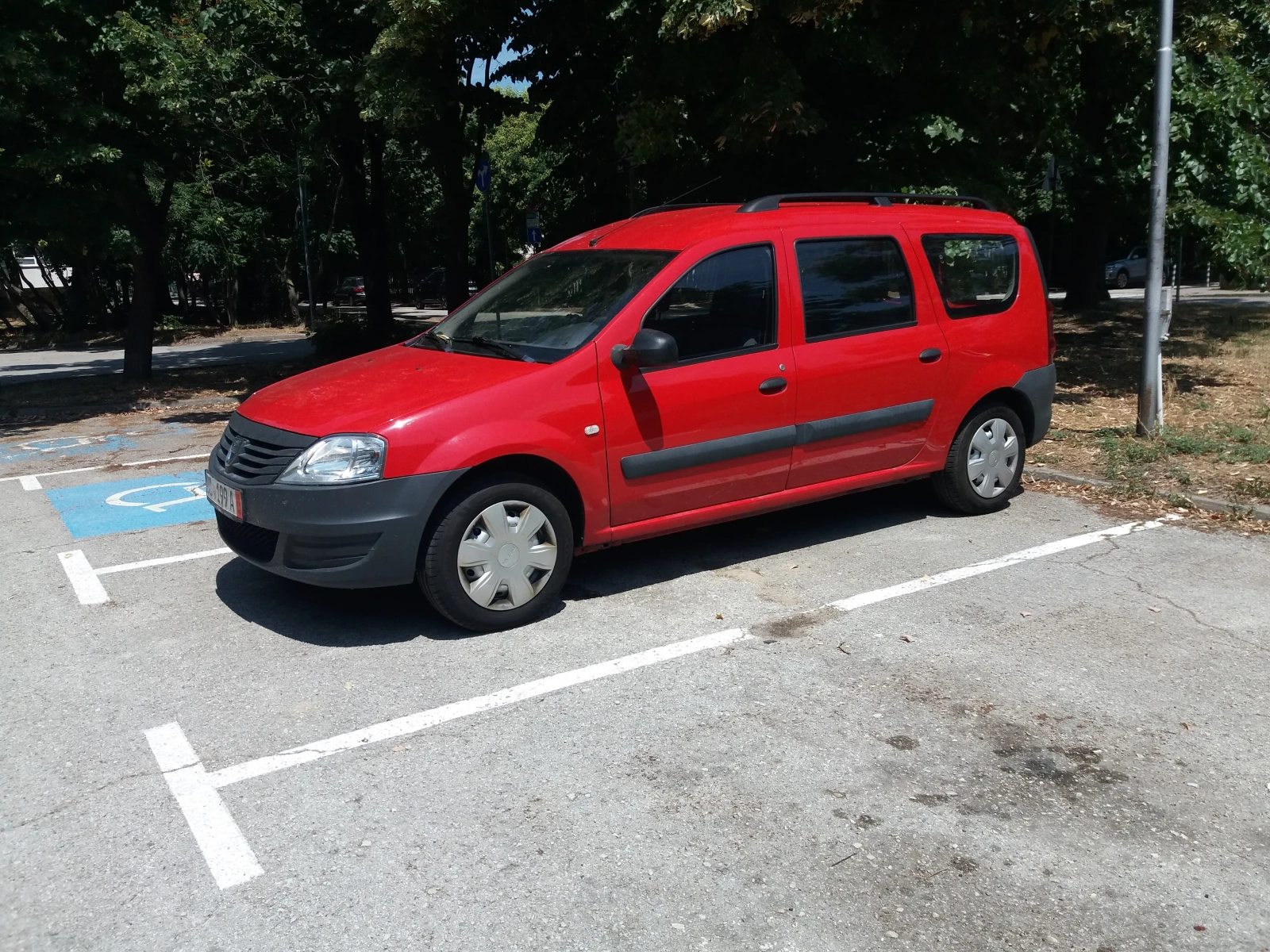 Dacia Logan комби 1.6 in