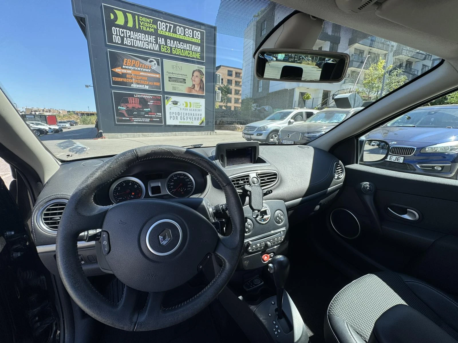 Renault Clio, снимка 13 - Автомобили и джипове - 55726974