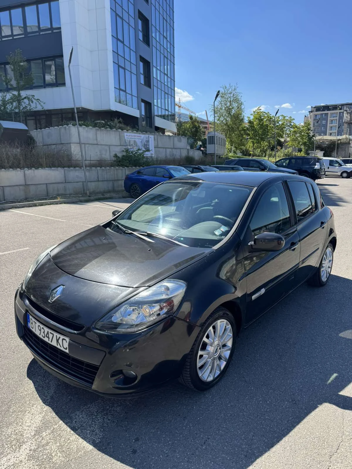 Renault Clio, снимка 3 - Автомобили и джипове - 55726974