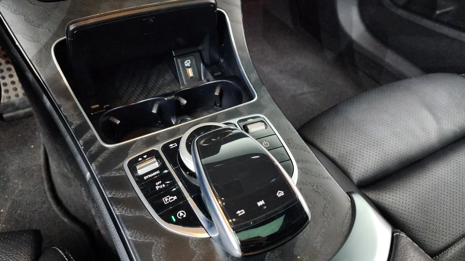 Mercedes-Benz C 220 4Matic AMG Line autoprime.bg, снимка 9 - Автомобили и джипове - 56066284