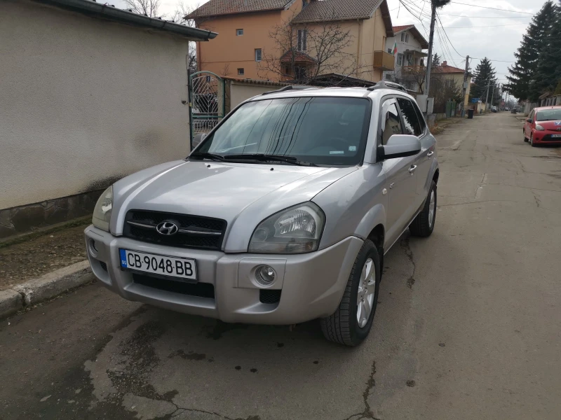 Hyundai Tucson, снимка 2 - Автомобили и джипове - 49317992