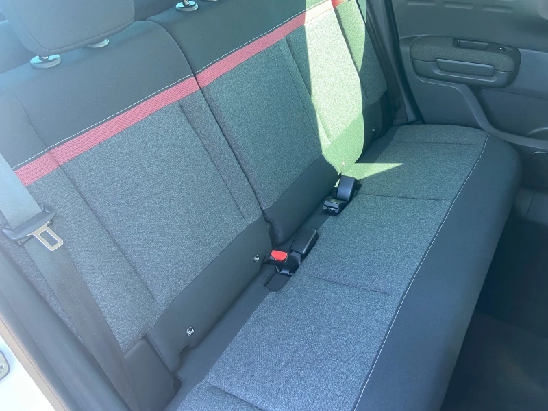 Citroen C3 Aircross ПОДАРЪК РЕГИСТРАЦИЯ, ЕКОТАКСА, ЗАСТРАХОВКА., снимка 13 - Автомобили и джипове - 51735396