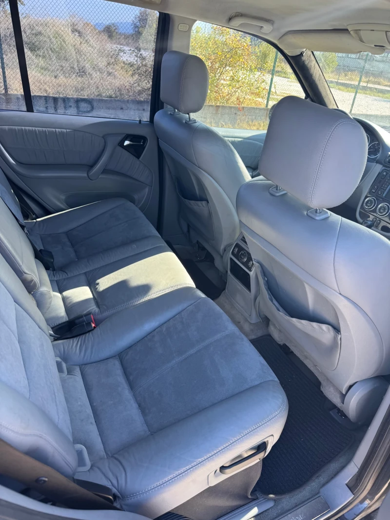 Mercedes-Benz ML 270 Special Edition Топ, снимка 15 - Автомобили и джипове - 52354309