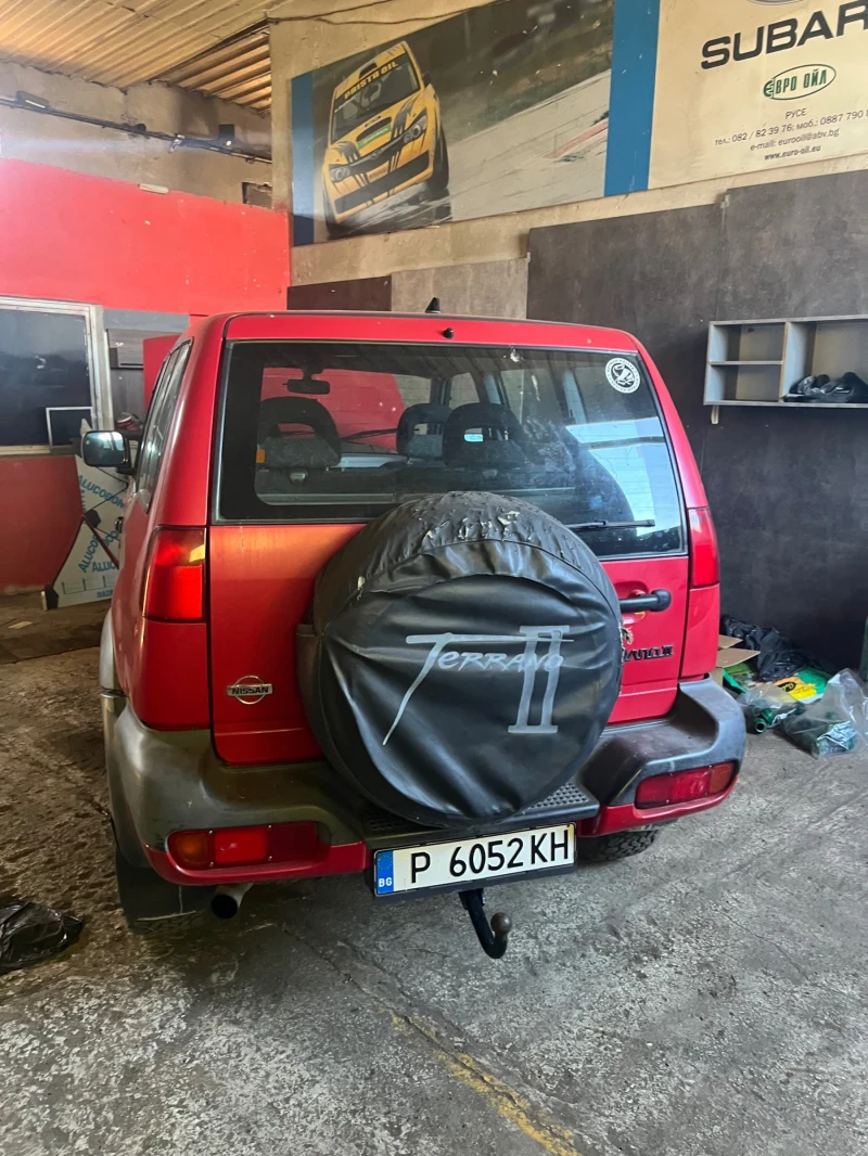 Nissan Terrano 2, снимка 3 - Автомобили и джипове - 52728904