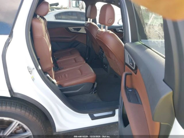 Audi Q7 45 PREMIUM QUATTRO TIPTRONIC, снимка 11 - Автомобили и джипове - 53633023