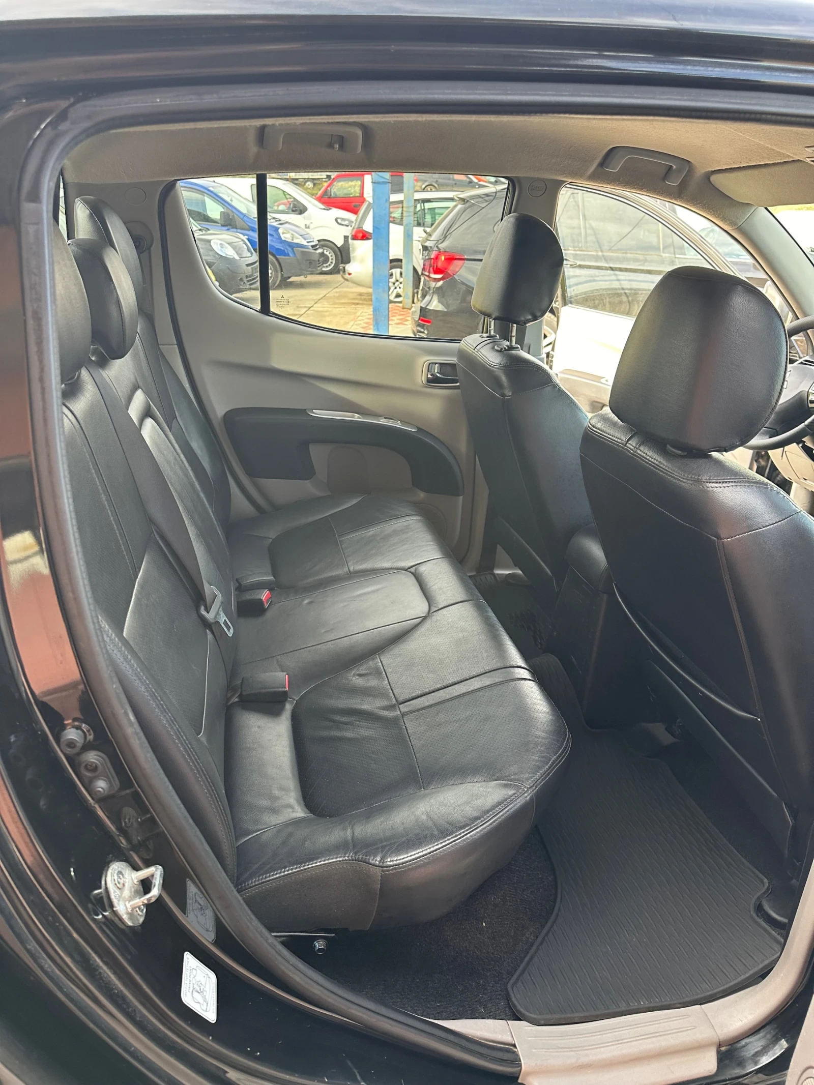 Mitsubishi L200 2.5 WARRIOR - изображение 10