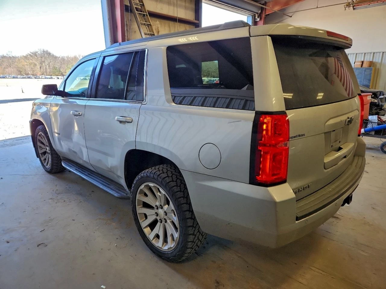 Chevrolet Tahoe 5.3l C1500 Ls - изображение 2