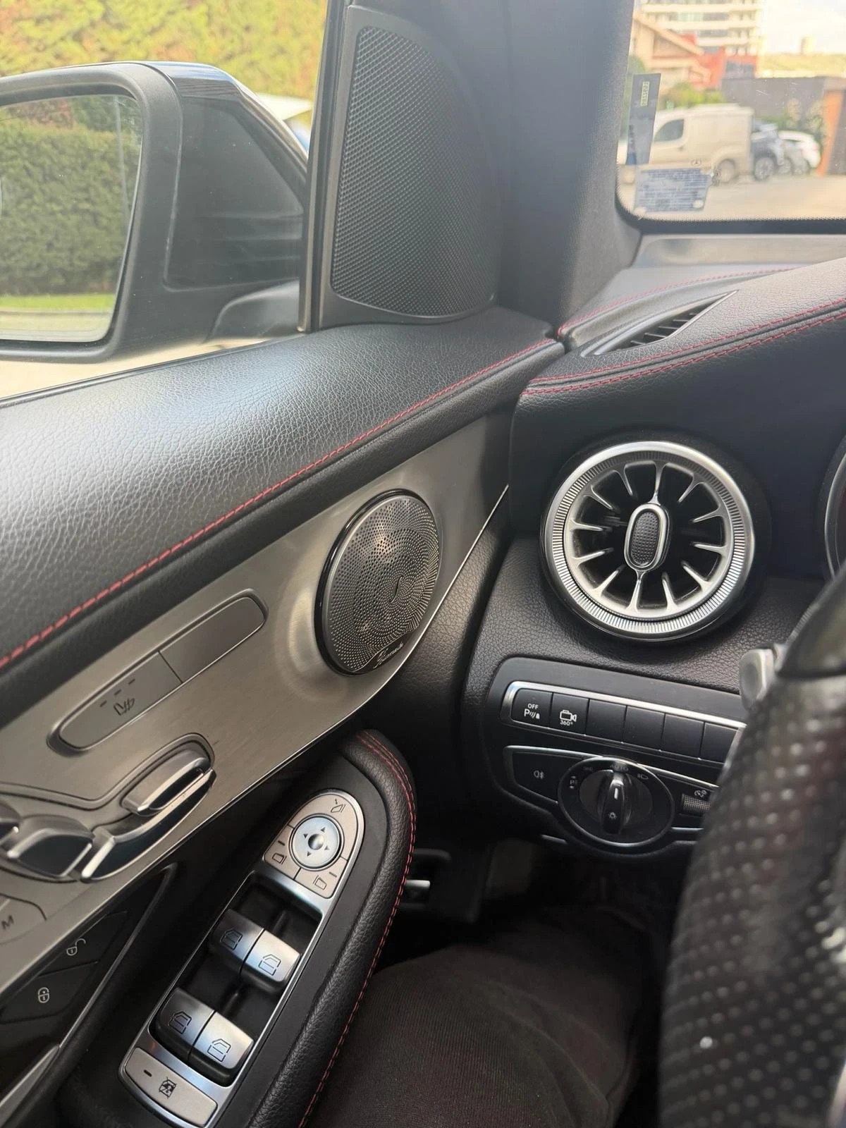 Mercedes-Benz GLC 43 AMG, снимка 8 - Автомобили и джипове - 53782632