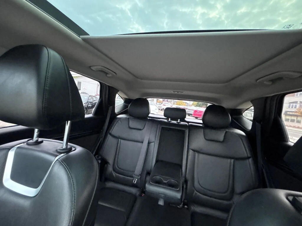 Hyundai Tucson Hybrid LUXURY, снимка 16 - Автомобили и джипове - 53962119