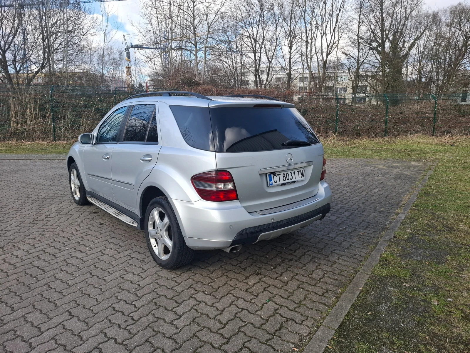 Mercedes-Benz ML 320, снимка 3 - Автомобили и джипове - 54120183