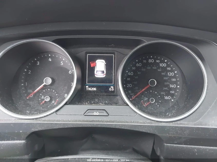 VW Tiguan * R-LINE* , снимка 7 - Автомобили и джипове - 54121666