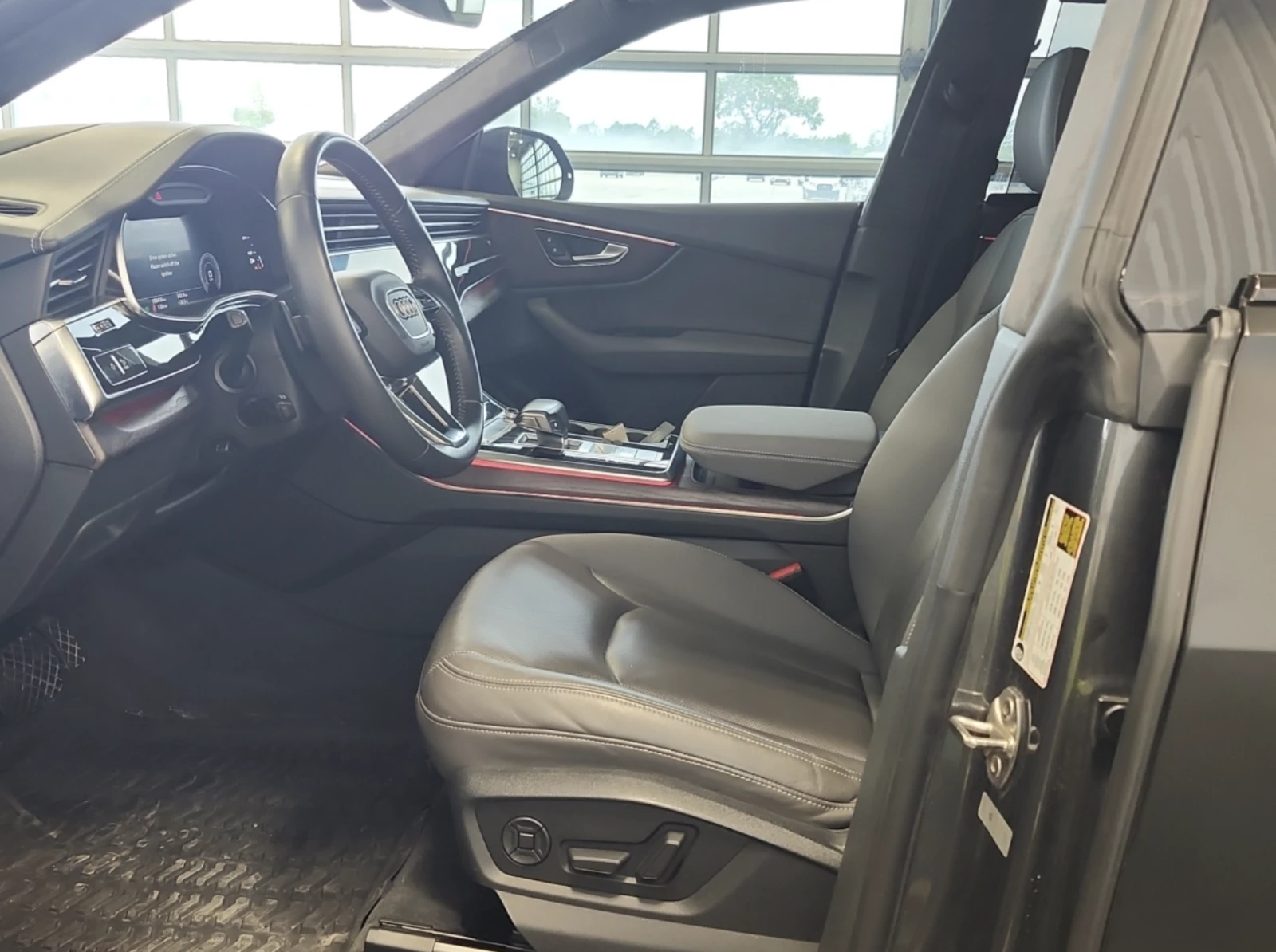 Audi Q8 2019 Audi Q8 PRESTIGE, снимка 5 - Автомобили и джипове - 54996314