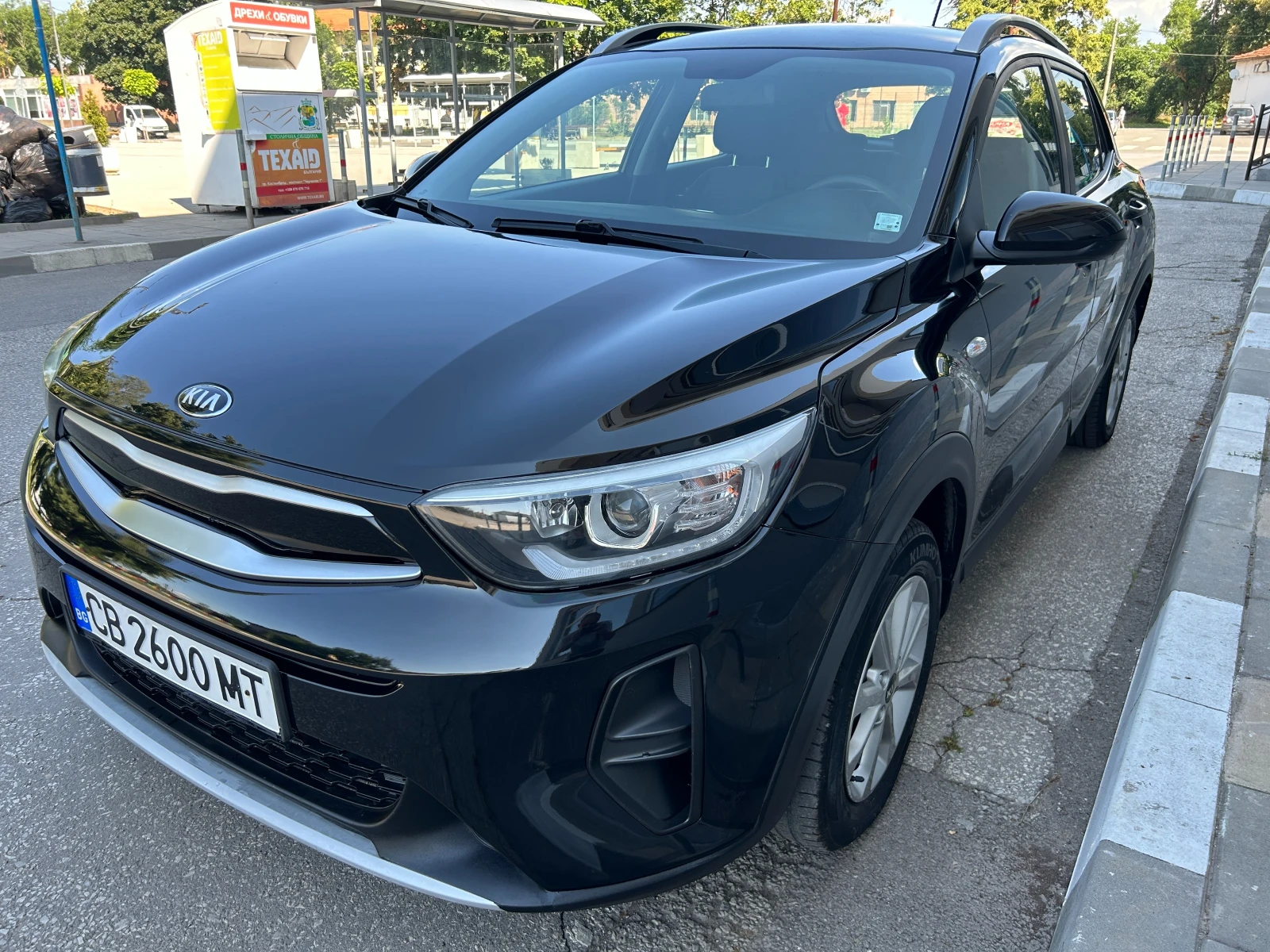 Kia Stonic 1.2-Газ/Бензин, снимка 2 - Автомобили и джипове - 55227056