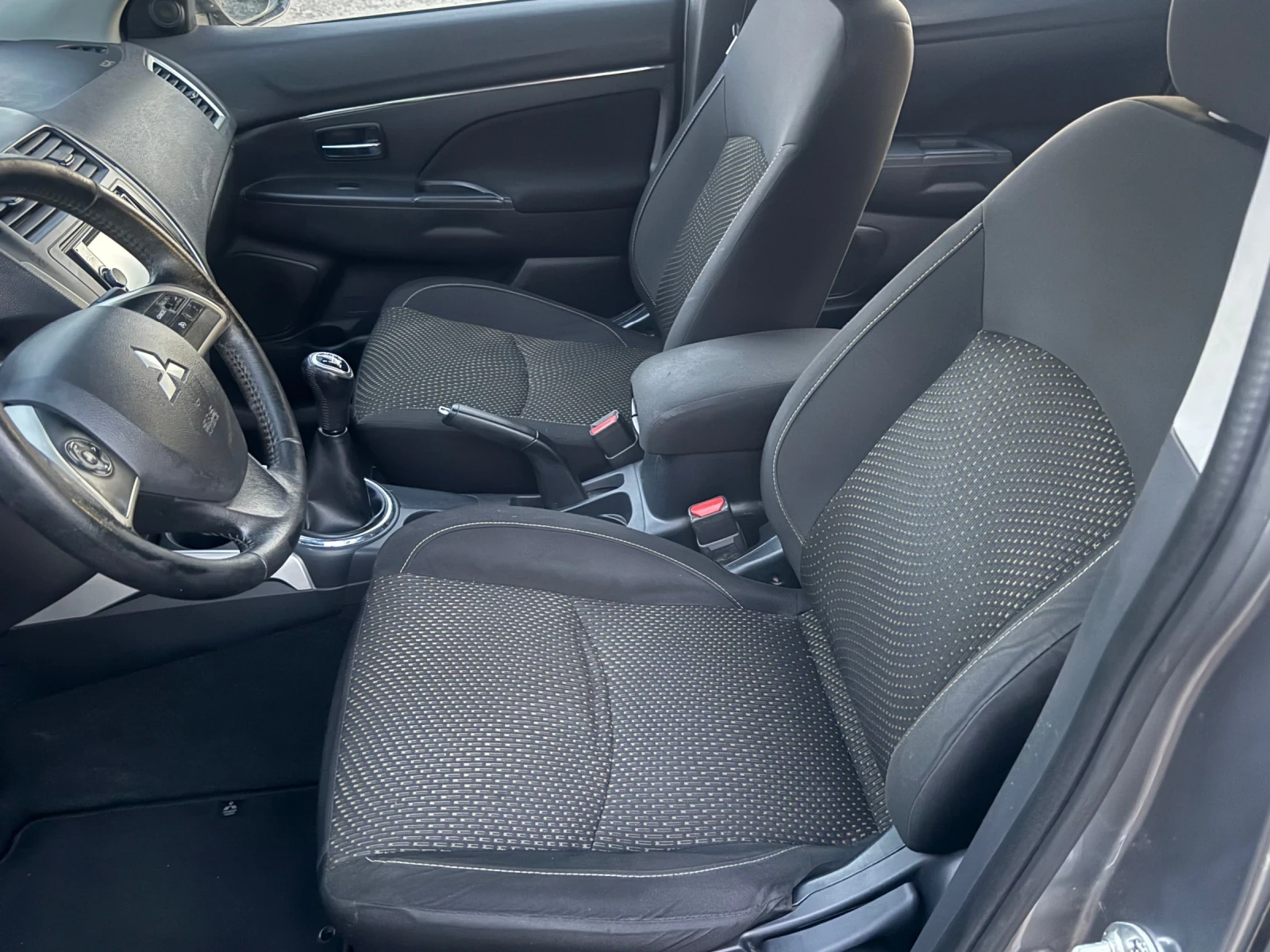 Mitsubishi ASX 1.6 MIVEC CH, снимка 7 - Автомобили и джипове - 55471529