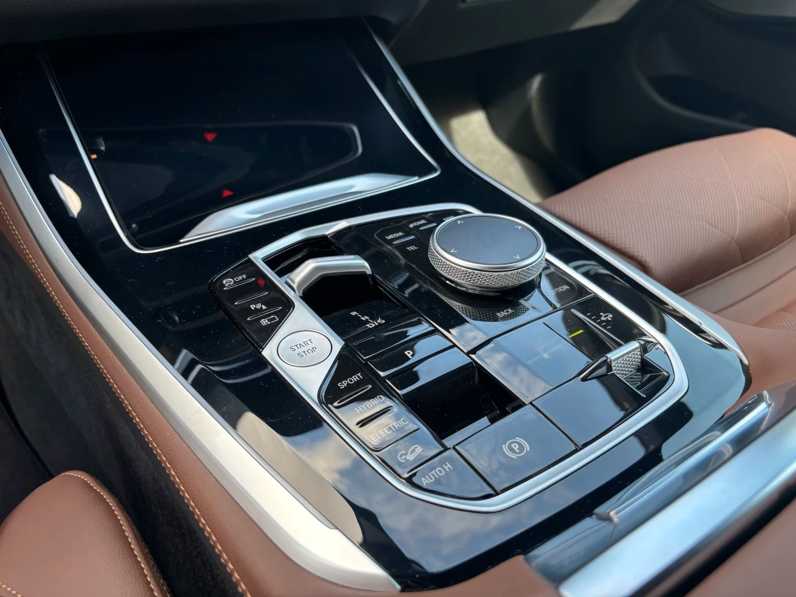 BMW X5 50e* M-SPORT* HEAD-UP* PANO* DISTR* 360CAM* H&K* M, снимка 11 - Автомобили и джипове - 55951199