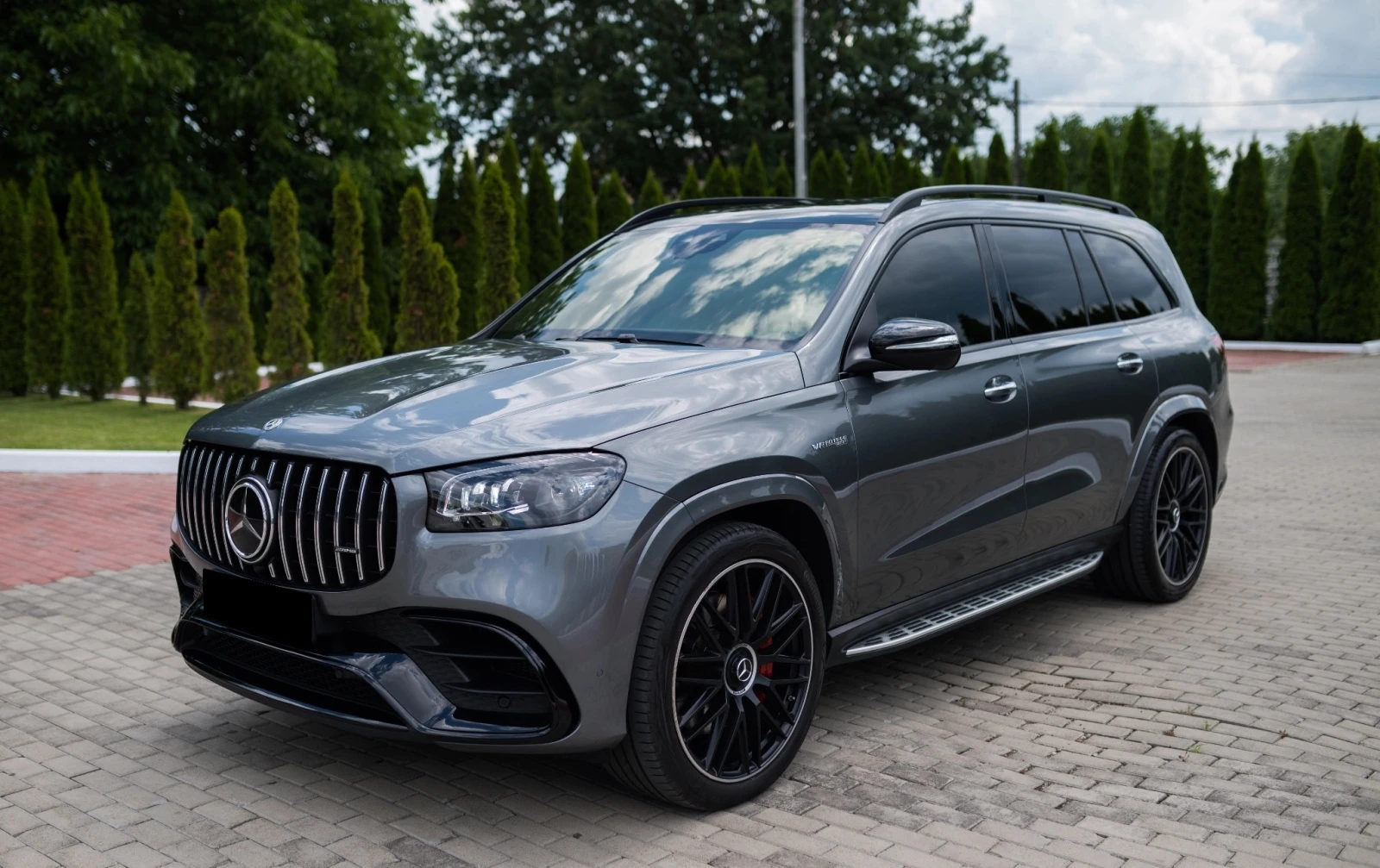 Mercedes-Benz GLS 63 AMG 4MATIC+ V8