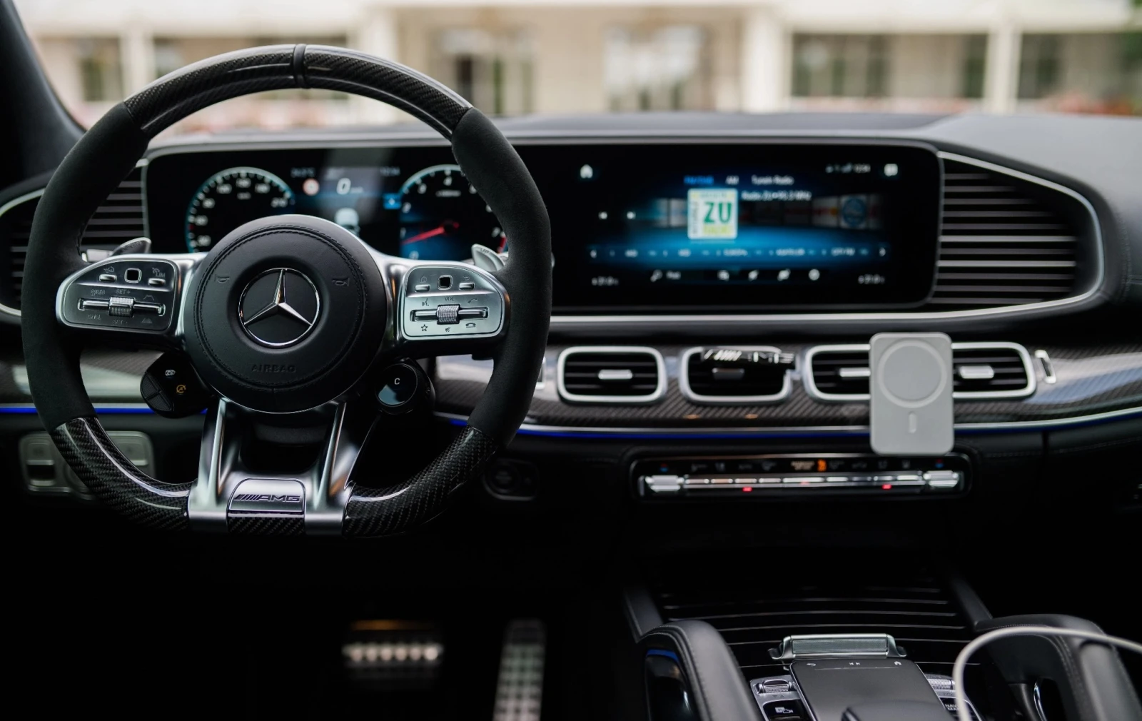 Mercedes-Benz GLS 63 AMG 4MATIC+ V8, снимка 6 - Автомобили и джипове - 56007327
