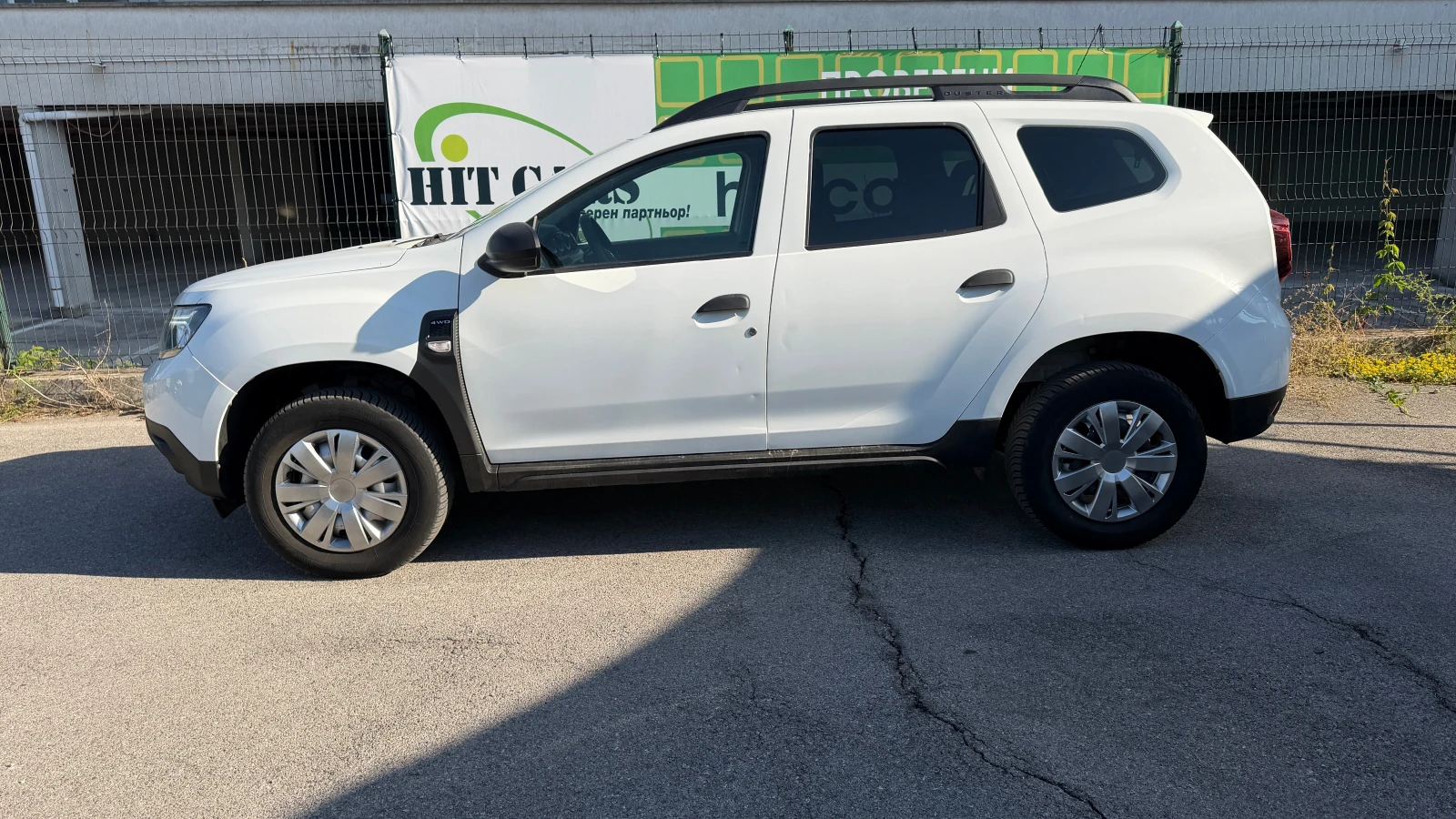 Dacia Duster 6 броя 1.5 dCi 4x4 от България с ДДС в Гаранция, снимка 4 - Автомобили и джипове - 56131846