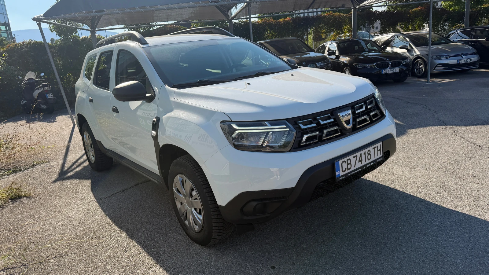 Dacia Duster 6 броя 1.5 dCi 4x4 от България с ДДС в Гаранция, снимка 2 - Автомобили и джипове - 56131846