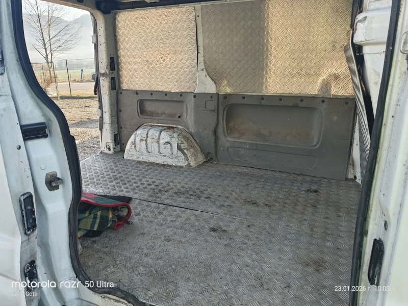 Renault Trafic 1.9dci klimatik , снимка 16 - Бусове и автобуси - 53199402