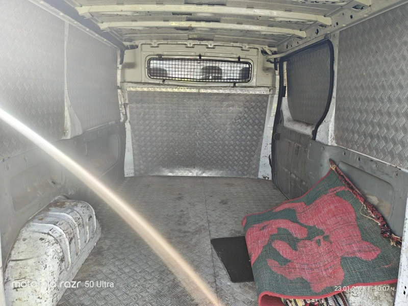 Renault Trafic 1.9dci klimatik , снимка 12 - Бусове и автобуси - 53199402