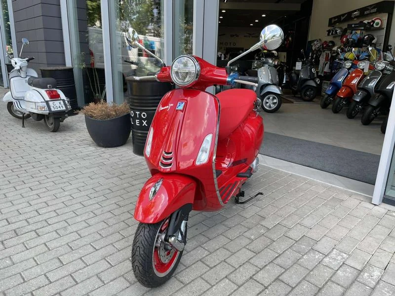 Vespa Primavera 50 RED, снимка 1 - Мотоциклети и мототехника - 47876869