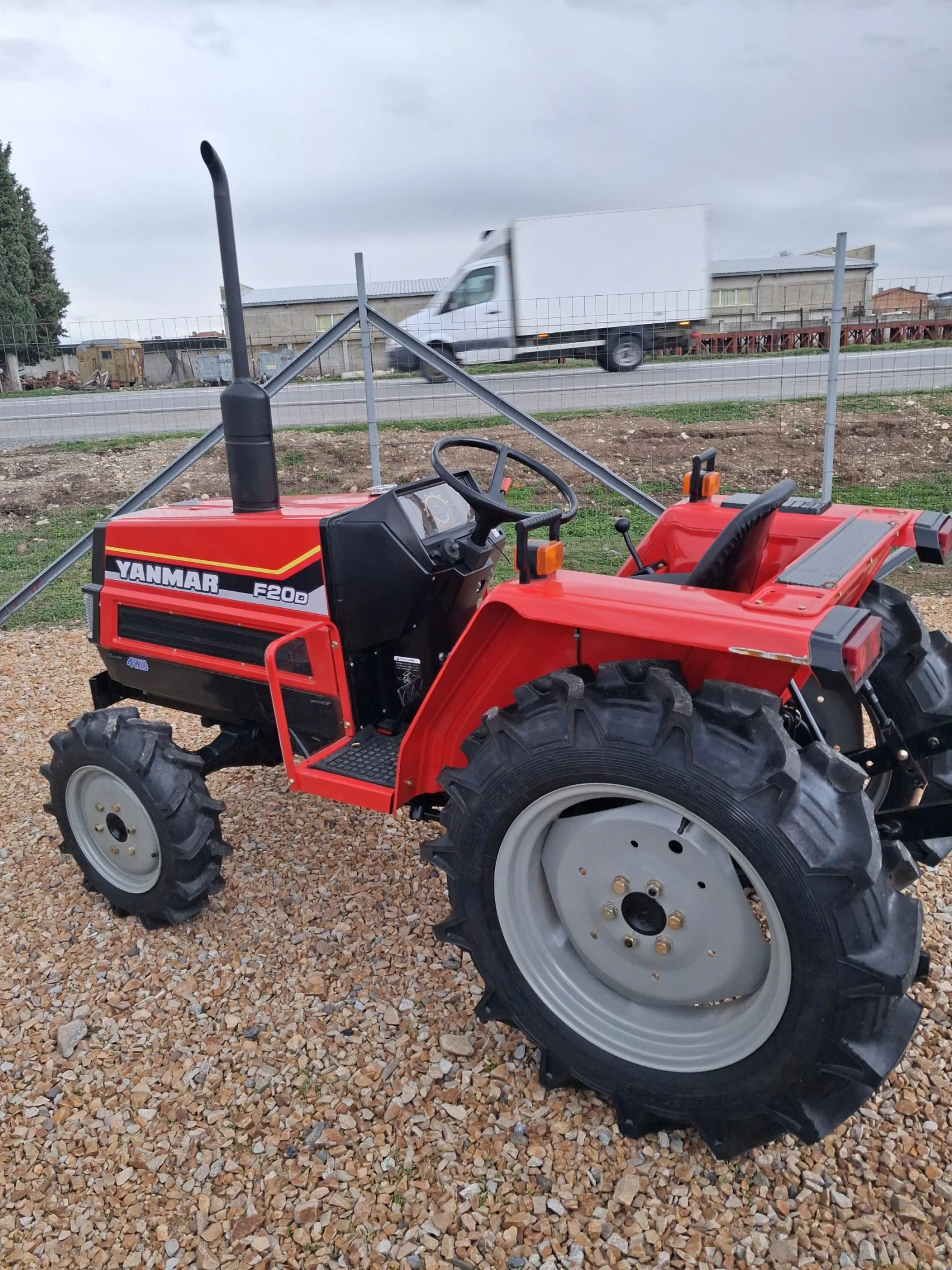 Трактор Kubota Скайтрак 