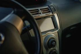 Toyota Yaris, снимка 15