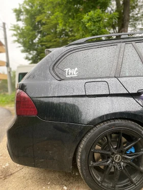 BMW 330 Xd LCI, снимка 3