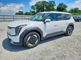 Kia EV9 Wind, снимка 2