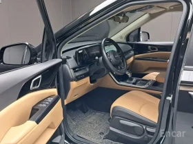 Kia Carnival 9-seater prestige, снимка 17