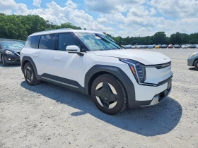 ������ Kia EV9